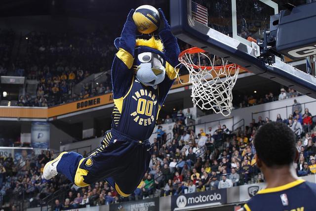 廖三宁20分北控险胜首钢 邹阳22+17福建负深圳